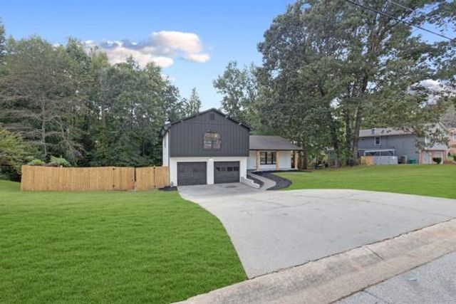 4161 Windermere Drive, Lithonia, GA 30038