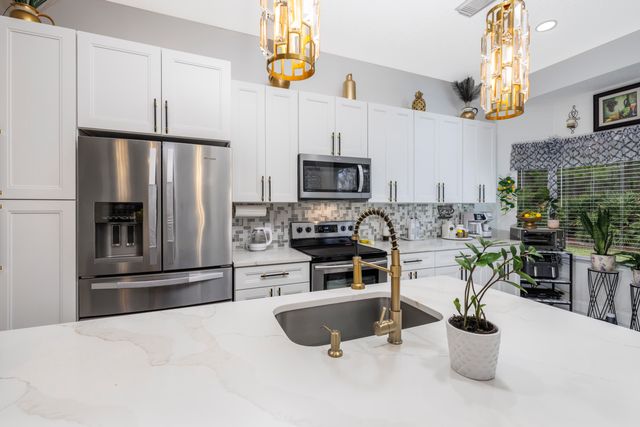 713 SW Saint Croix Cove, Port St. Lucie, Port St Lucie, FL 34986