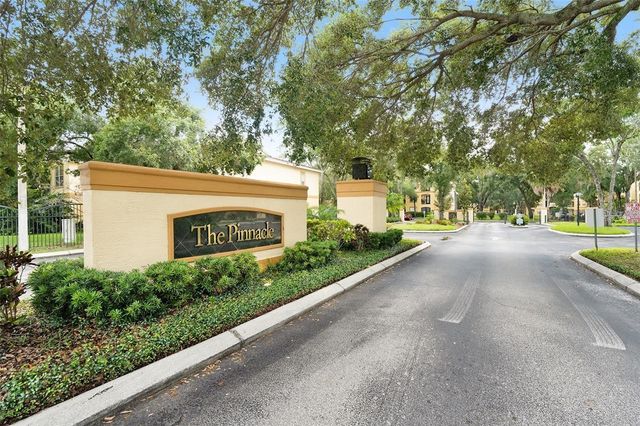 5618 PINNACLE HEIGHTS CIRCLE 206, Tampa, FL 33624