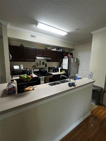 5618 PINNACLE HEIGHTS CIRCLE 206, Tampa, FL 33624