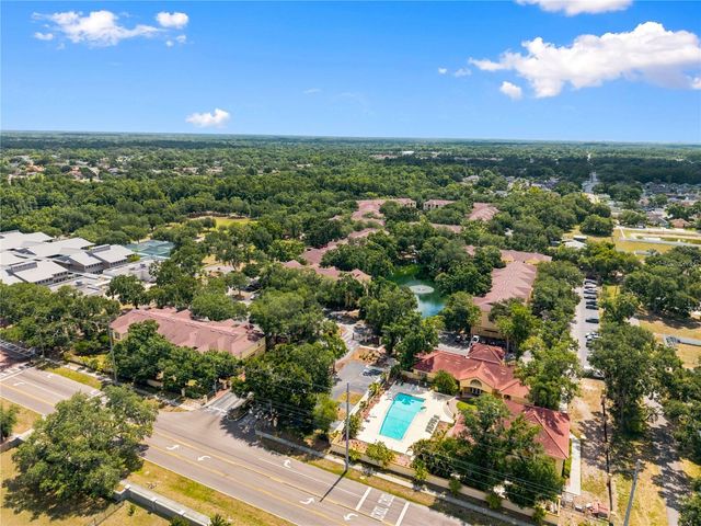 5618 PINNACLE HEIGHTS CIRCLE 206, Tampa, FL 33624