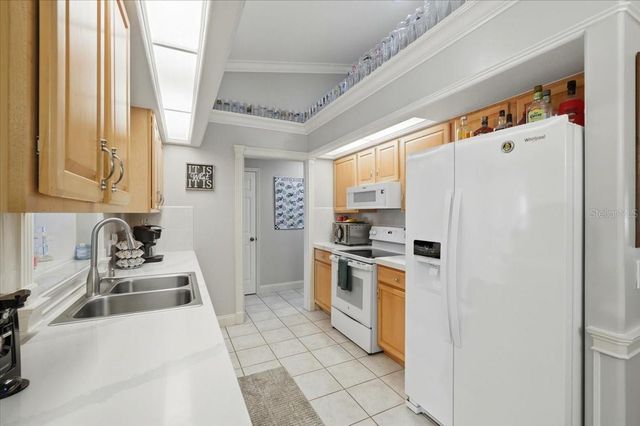 173 WHITE CLIFF BOULEVARD, Auburndale, FL 33823