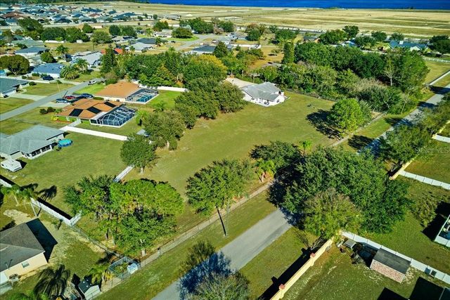 173 WHITE CLIFF BOULEVARD, Auburndale, FL 33823