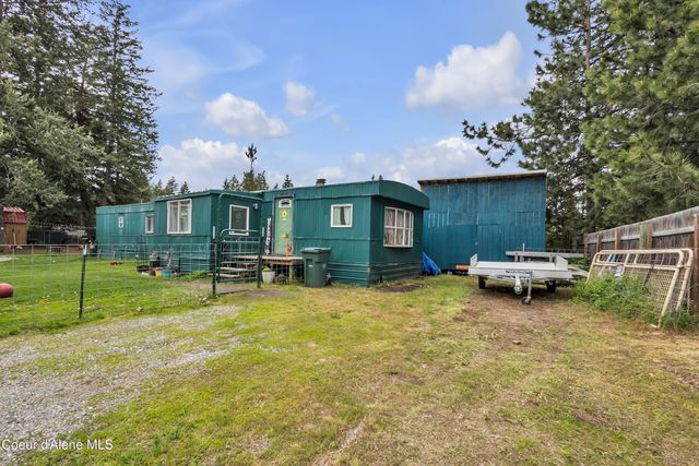32753 N 2nd Ave, Spirit Lake, ID 83869