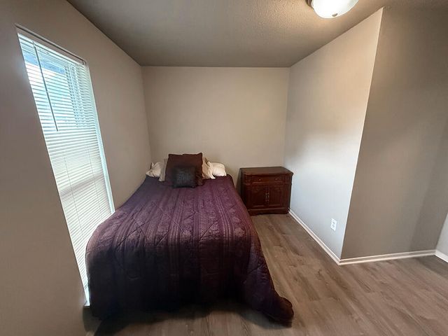 212 WHEATON CT, Columbia, MO 65203