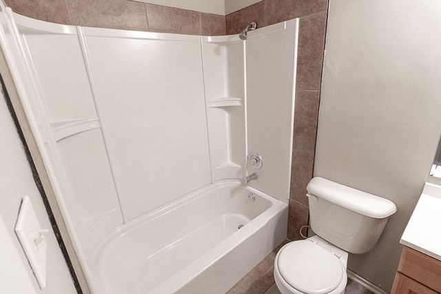 212 WHEATON CT, Columbia, MO 65203