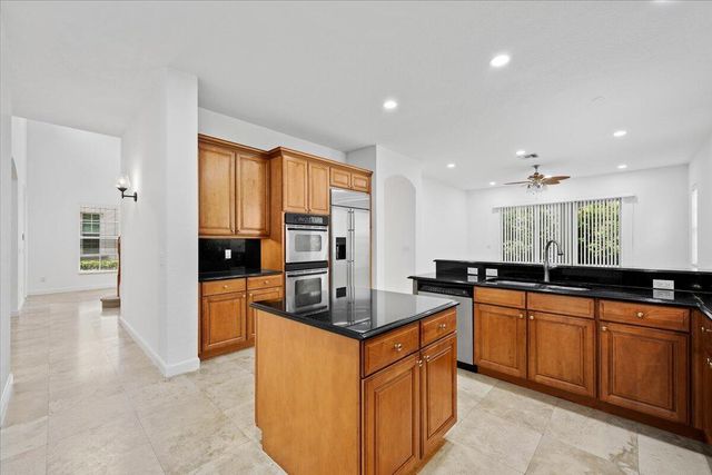 1049 Vintner Boulevard, Palm Beach Gardens, FL 33410