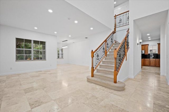 1049 Vintner Boulevard, Palm Beach Gardens, FL 33410