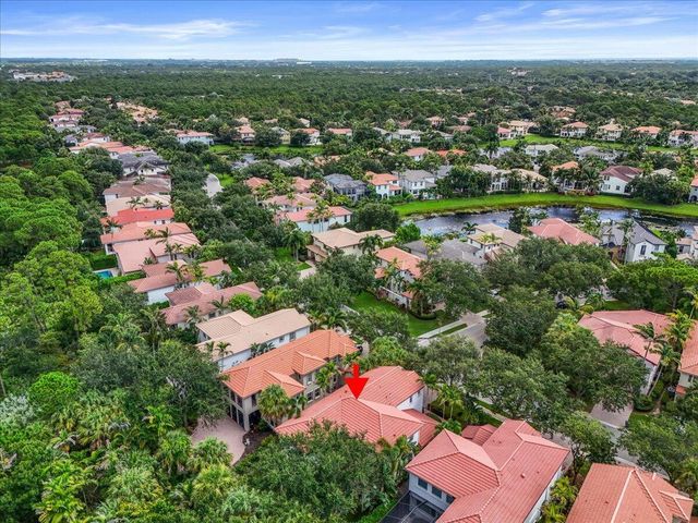 1049 Vintner Boulevard, Palm Beach Gardens, FL 33410