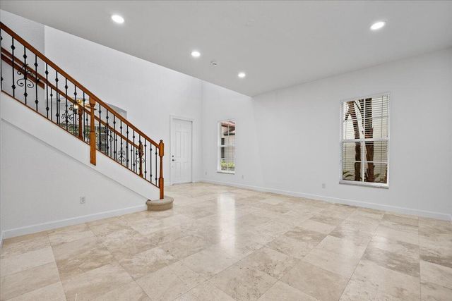 1049 Vintner Boulevard, Palm Beach Gardens, FL 33410