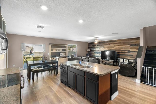 6601 RAINBOW SPRINGS LANE, New Port Richey, FL 34653