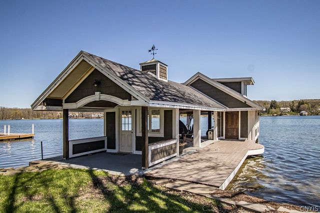 2964 West Lake Road, Cazenovia, NY 13035