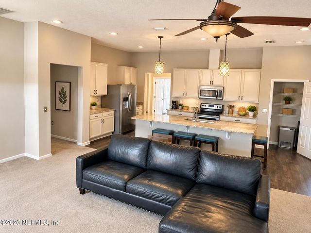 15965 HUTTON Lane, Jacksonville, FL 32218