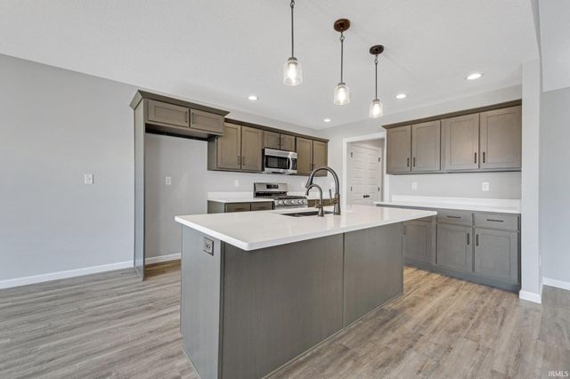 602 Zion Hill Road, Ligonier, IN 46767