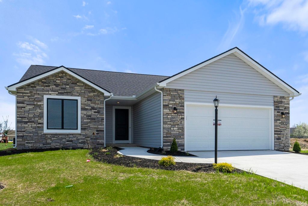 602 Zion Hill Road, Ligonier, IN 46767