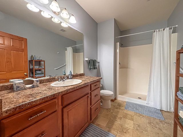 650 Waters Edge DRIVE, Whitewater, WI 53190