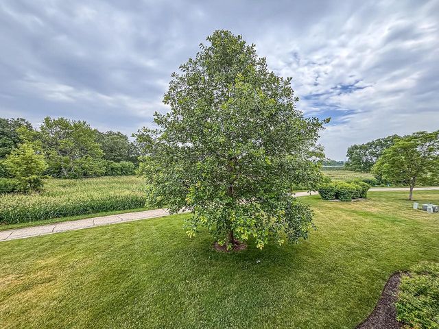 650 Waters Edge DRIVE, Whitewater, WI 53190