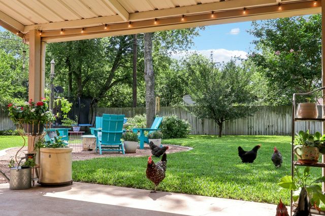 700 Dunman DR, Georgetown, TX 78628