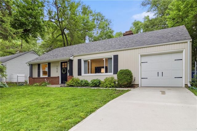 7620 Rainbow Drive, Prairie Village, KS 66208