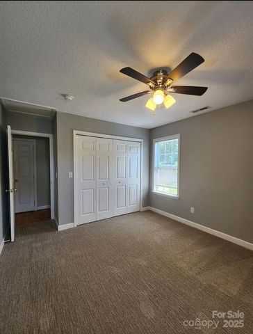102 Kerlee Street A, Black Mountain, NC 28711