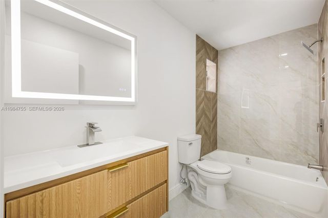 1392 NW 159th Ln, Pembroke Pines, FL 33028