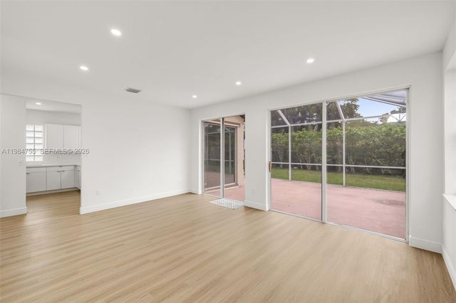 1392 NW 159th Ln, Pembroke Pines, FL 33028