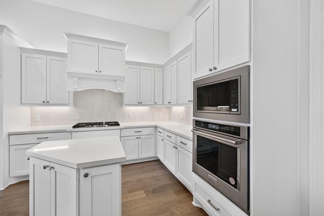 40028 Belted Kingfisher Court, Magnolia, TX 77354