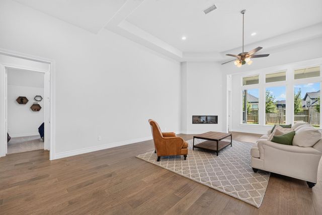 40028 Belted Kingfisher Court, Magnolia, TX 77354