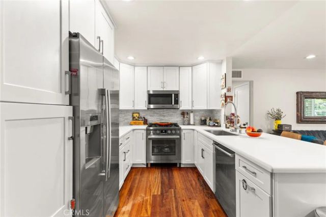 3860 Amberly Dr F, Inglewood, CA 90305