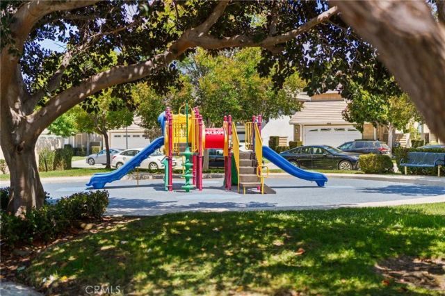 3860 Amberly Dr F, Inglewood, CA 90305