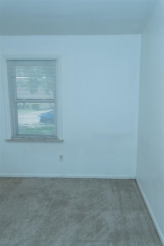 3525 Syracuse Street, Dearborn, MI 48124