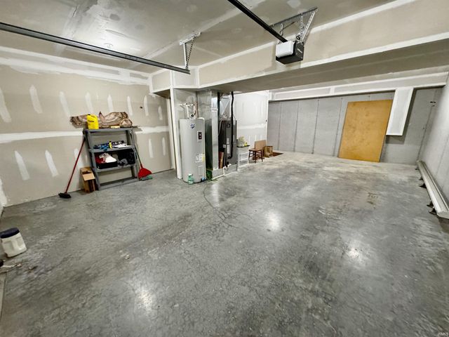 1806 W Ezekiel Drive, Bloomington, IN 47403