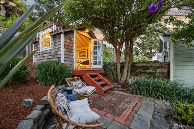 466 Joost Avenue, San Francisco, CA 94127