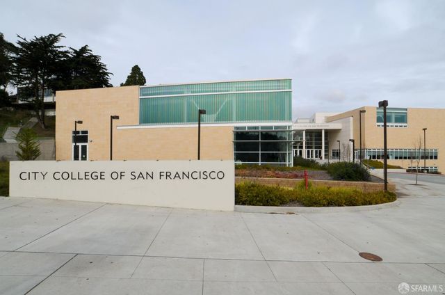 466 Joost Avenue, San Francisco, CA 94127