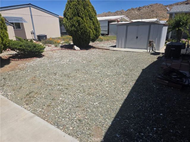 15940 Stoddard Wells 115, Victorville, CA 92395