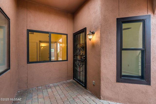 6113 N Pascola Circle, Tucson, AZ 85718