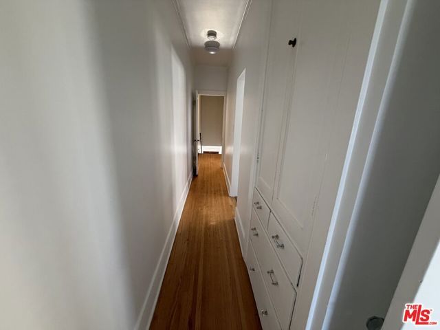 1504 S Bronson Avenue, Los Angeles, CA 90019