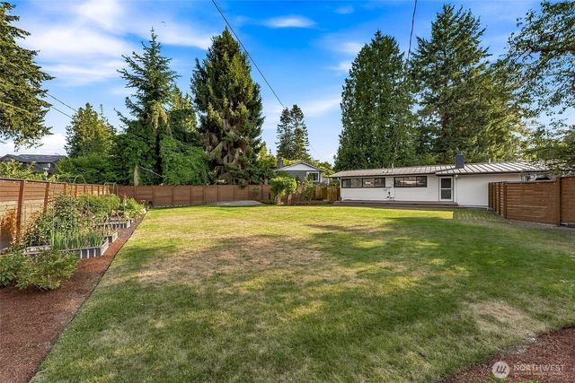 25657 Marine View Drive S, Des Moines, WA 98198
