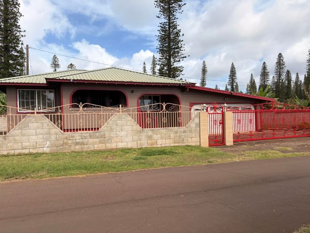 514 Gay St, Lanai City, HI 96763