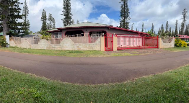 514 Gay St, Lanai City, HI 96763