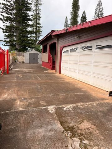 514 Gay St, Lanai City, HI 96763