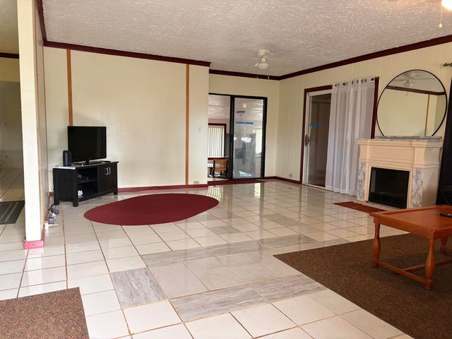 514 Gay St, Lanai City, HI 96763