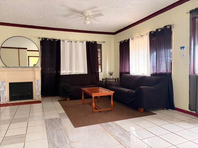 514 Gay St, Lanai City, HI 96763