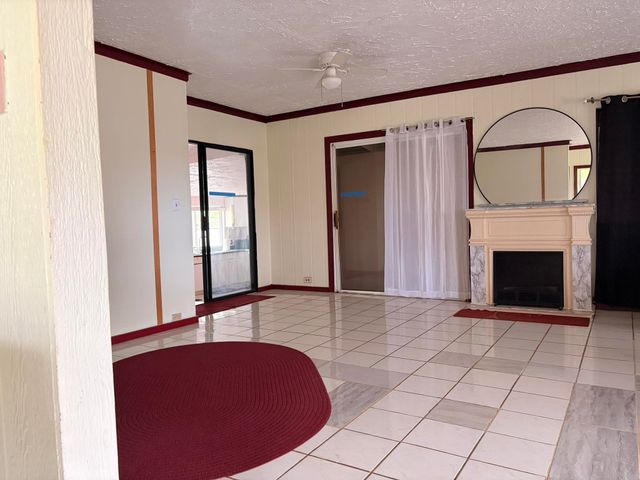 514 Gay St, Lanai City, HI 96763