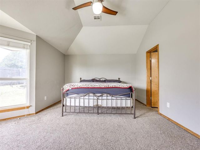 10936 NW 37th Street, Yukon, OK 73099