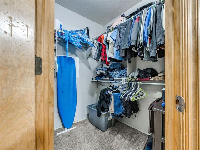 10936 NW 37th Street, Yukon, OK 73099