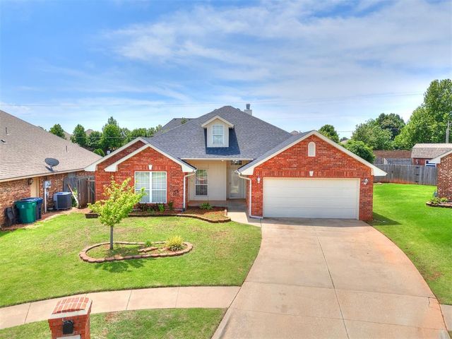 10936 NW 37th Street, Yukon, OK 73099