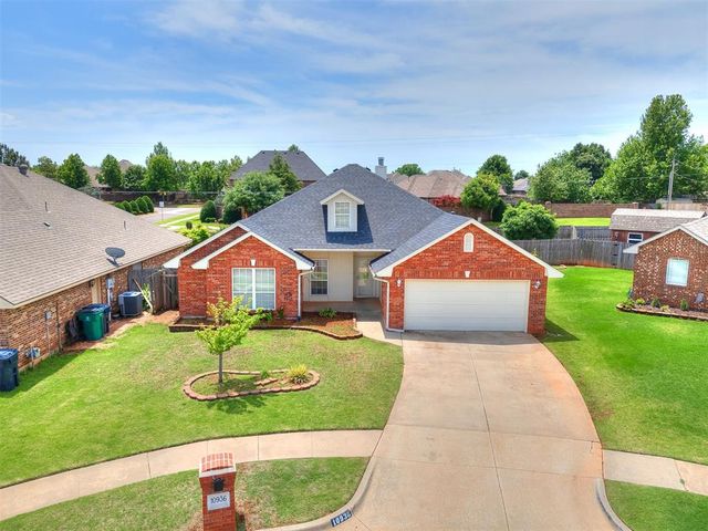 10936 NW 37th Street, Yukon, OK 73099