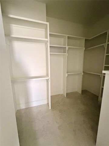 6 Westwind Road, Galveston, TX 77554