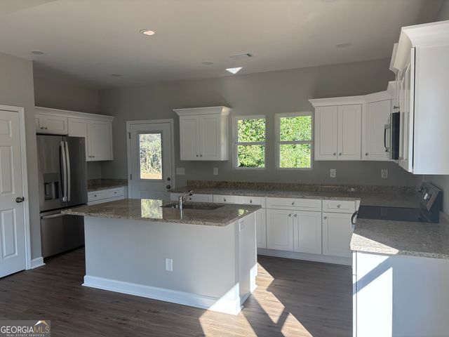 50 OLIVE BRANCH Lane, Dahlonega, GA 30533